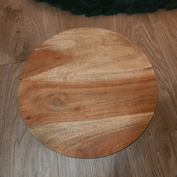 Solid Wood Circle Shaped Butcher Block Cheeseboard Charcuterie Board 13" New - Picture 1 of 5